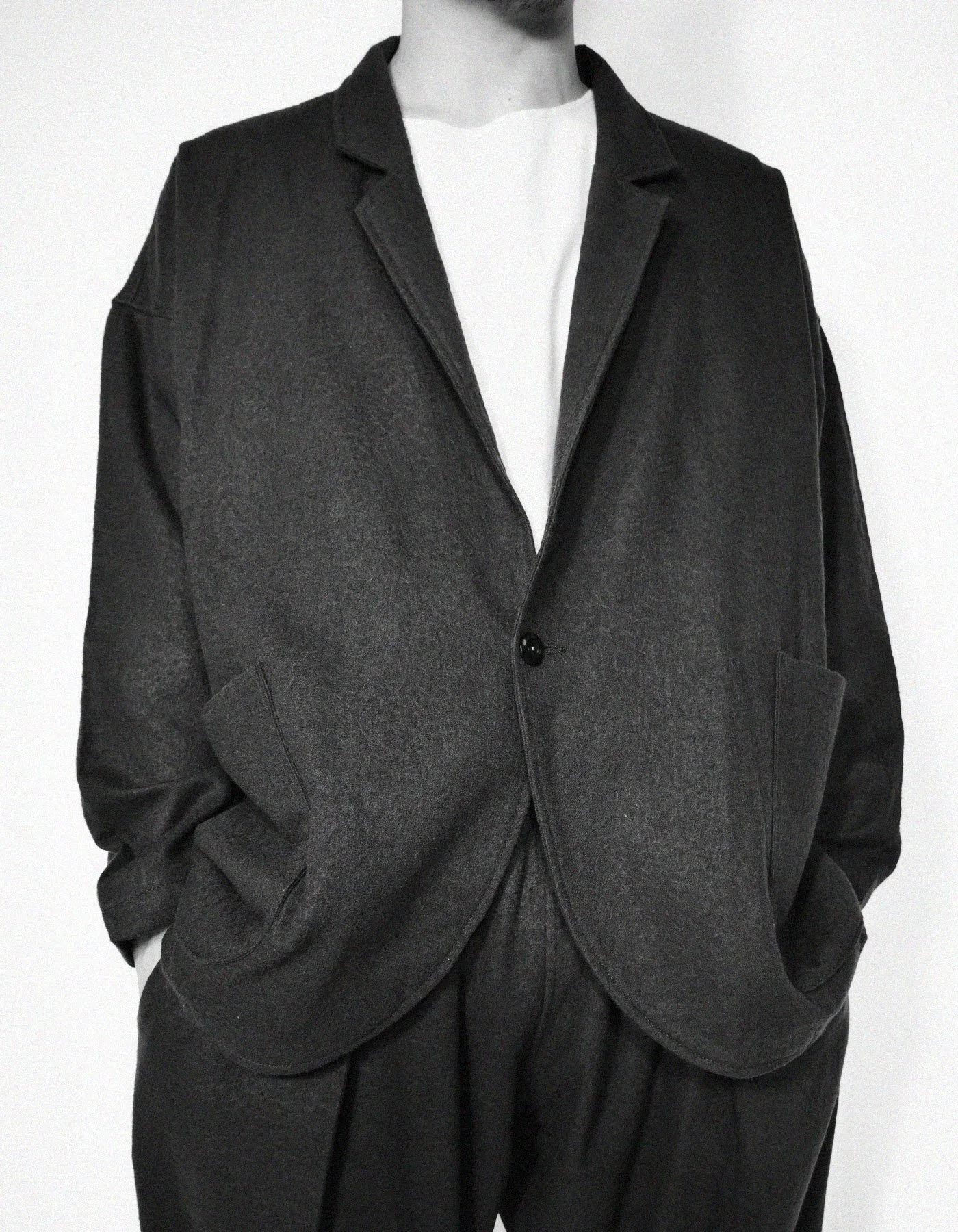 KASHI - WOOL - BLACK | Prospective Flow | Japanese Fashion for Men
